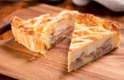 Egg, bacon and ricotta pie